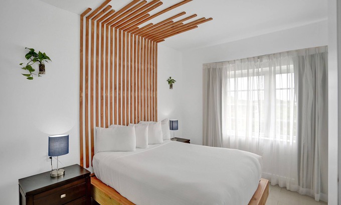 City Center Hotel | Belleza South Beach 3 Bedroom/2 Bath Sleeps 7