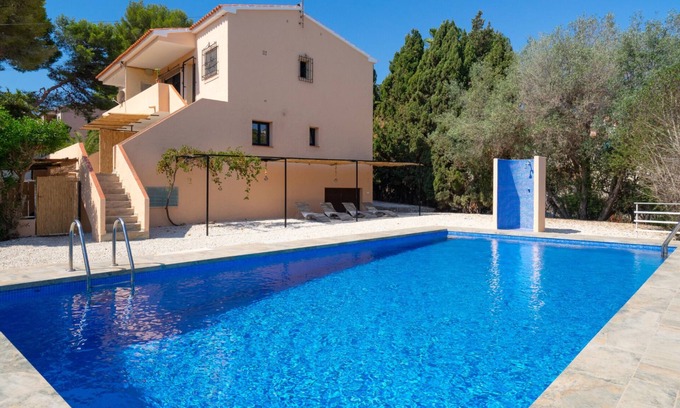 Moravit Apartment | Belloresguardo 2 by Solhabitat Rentals