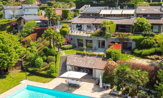 Casnate Con Bernate Apartment | Belvedere by Interhome