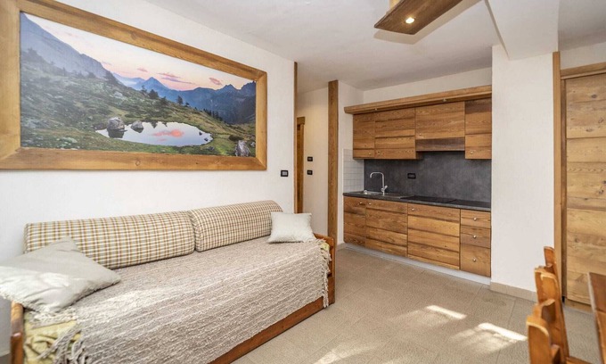 Sauze d'Oulx Ski Chalet | Belvilla by OYO Miramonti 1bilocale 4 pax