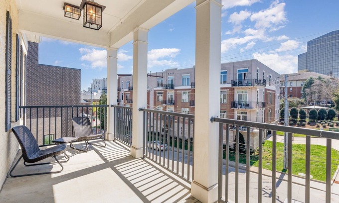 West End Cottage | Belwood Manor-across From Parthenon-5 Min Broadway