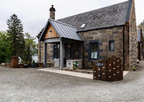 Dalmally Hotel | Ben Cruachan Inn - Restaurant, Pub with Rooms