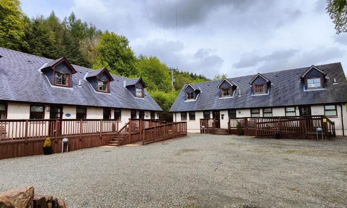 Tarbet House | Ben Reoch Cottage - Loch Lomond and Arrochar Alps