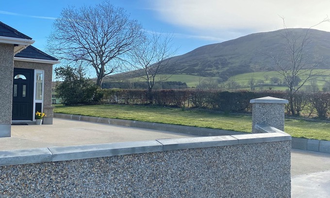 Londonderry Cottage | Benbradagh Country Cottage with Roe Valley views