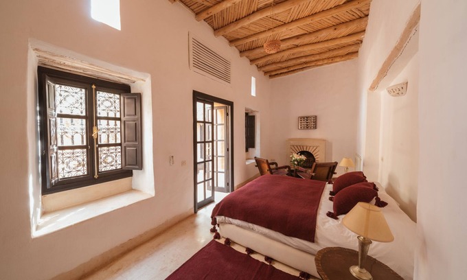 Oumnass House | Berber superior bedroom