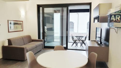 Borgo San Leonardo Apartment | Bergamo SottoSopra Gold