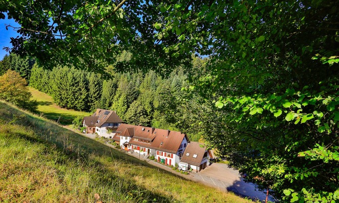 Sexau Hotel | Berggasthof Linde