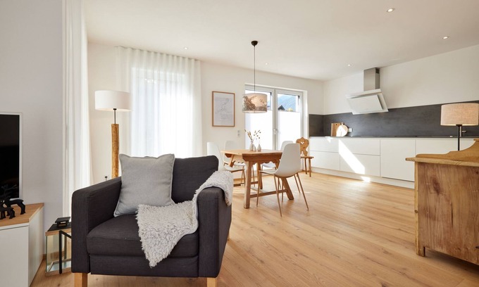 Garmisch-Partenkirchen Apartment | BergLuft - Arrive, take a deep breath and feel good.