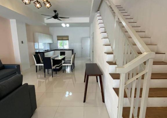 Kampung Nibung House | Beringin House