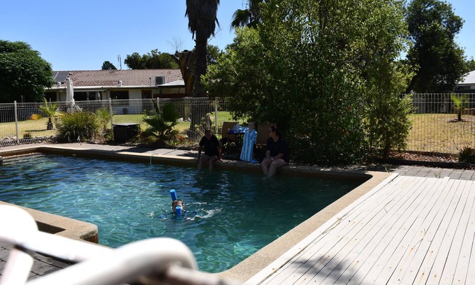 Berrigan Hotel | Berrigan Motel