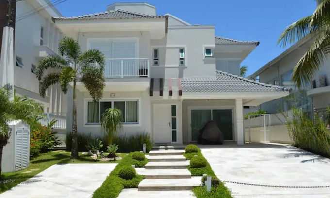 Vista Linda House | BERTIOGA BEAUTIFUL BEACH HOUSE HANGA ROA GATED COMMUNITY ON THE NORTH COAST