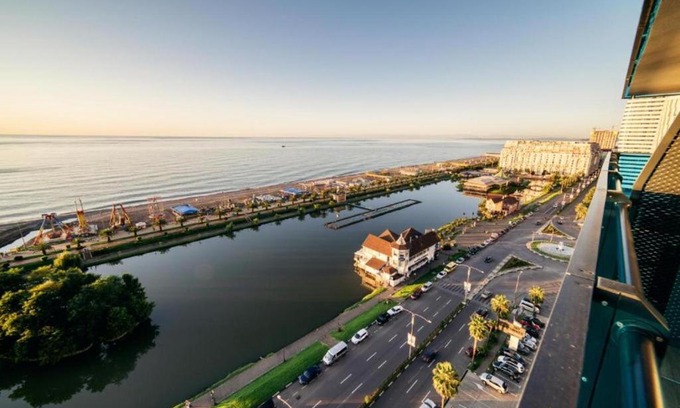 New Boulevard Apartment | BEST APART HOTEL IN ORBI CITY SEA AND CITY VIEWS