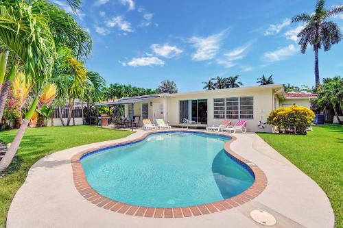 South Lake House | Best Area Spacious 4BR Heated Pool Mins To Beach