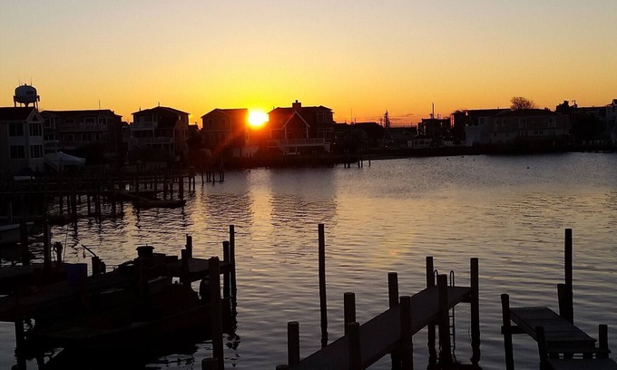 Ship Bottom House | Best Bayfront value on the island.