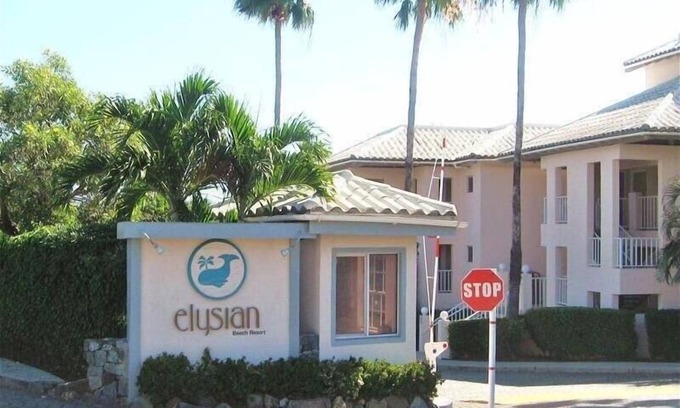 Nazareth Condo | BEST DEAL at the Elysian Beach Resort and 5 stars