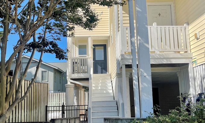 Savannah Beach House | Best Located Vacation Rental on all of Tybee Island