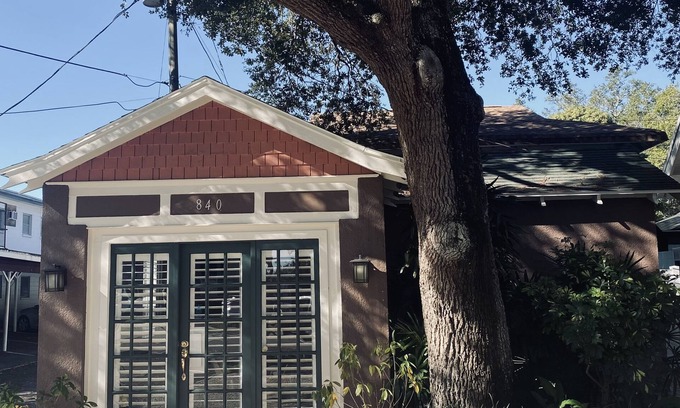 Historic Old Northeast Apartment | Best location in St. Pete on lively Beach Dr. Superb alternative to a hotel!