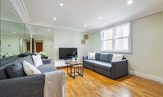 Covent Garden Apartment | Best Location! NEW! 1 bedr/3beds/Covent Garden