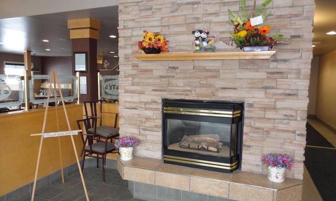 Drayton Valley Hotel | Best Maple Inn
