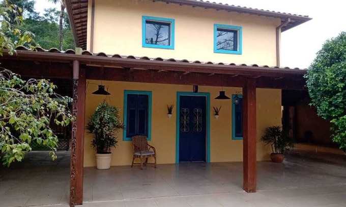 Centro Comercial House | Best option in Ilhabela. Beautiful house, close to restaurants and shopping.