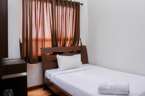 Pondokcina Apartment | Best Price 2BR at Taman Melati Margonda Apartment By Travelio