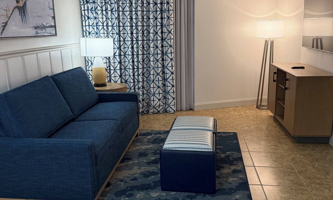 Ormond Beach Condo | Best Resort on Ormond Beach, Florida- 1 Bedroom/1 Bath- Laundry in Unit!