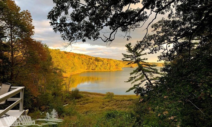 Damariscotta House | Best View | 3 Bedroom | Shared Dock
