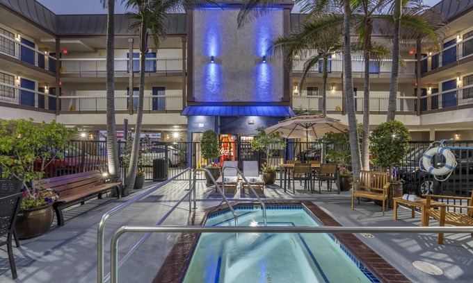 Inglewood Hotel | Best Western Airport Plaza Inn Hotel – Los Angeles LAX