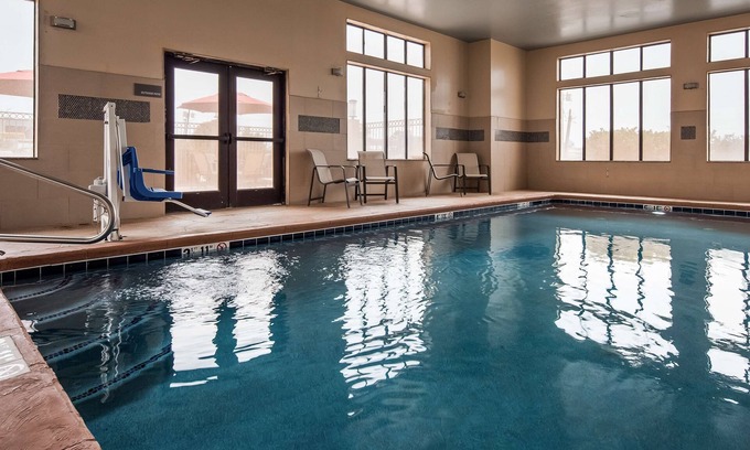 Clovis Hotel | Best Western Cannon A.F.B.