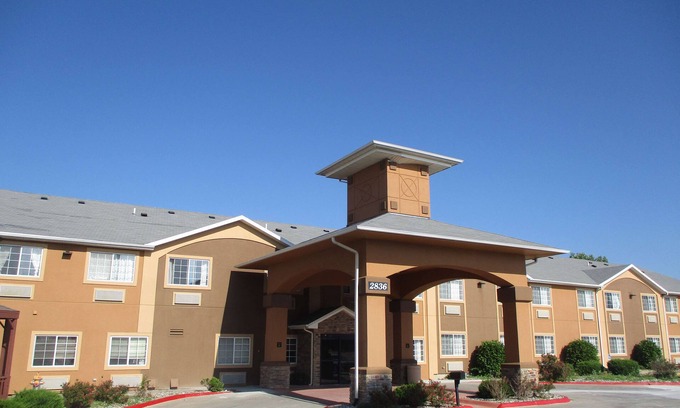 Emporia Hotel | Best Western Emporia Inn
