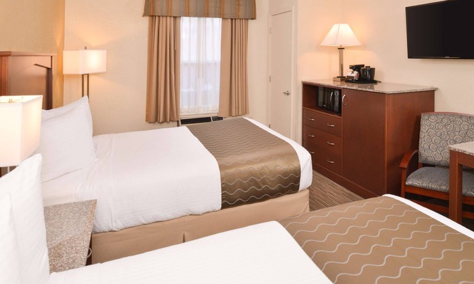 Central Colorado Springs Hotel | Best Western Executive Inn & Suites