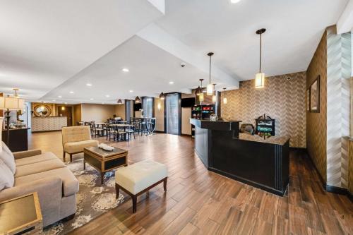 Amistad National Recreational Area Hotel | Best Western Inn of Del Rio