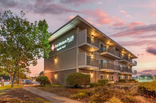 East Peralta Hotel | Best Western Plus Bayside Hotel