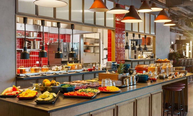 Segeltorp Hotel | Best Western Plus Kungens Kurva
