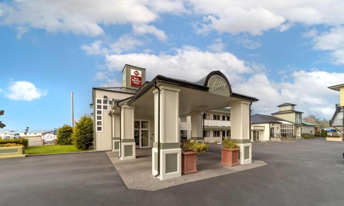 Bertsch-Oceanview Hotel | Best Western Plus Northwoods Inn