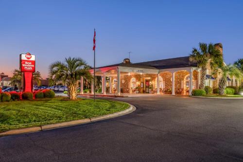 Santee Hotel | Best Western PLUS Santee Inn