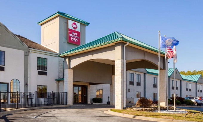 South Hill Hotel | Best Western Plus South Hill Inn