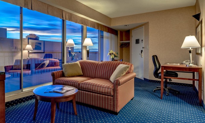 Connaught Hotel | Best Western Plus Suites Downtown