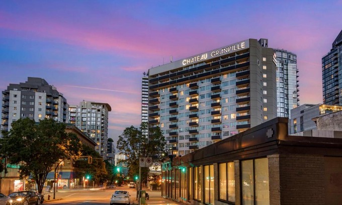 Downtown Vancouver Hotel | Best Western Premier Chateau Granville Hotel & Suites & Conference Centre