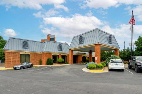 Staunton Hotel | Best Western Staunton Inn