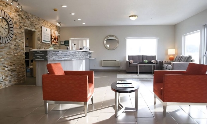 Tri-Cities Resort | Better Choice For Your Vacation! Accessible location and 3 Spacious unit awaits