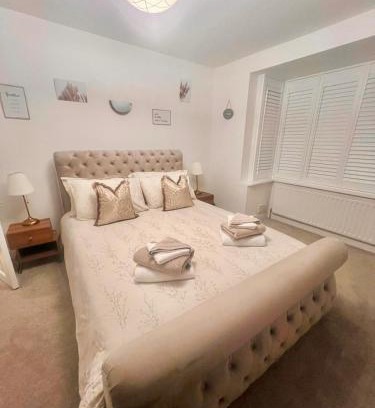 Lancing House | Betty's Bungalow