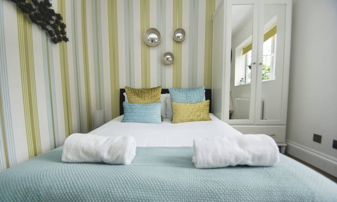 Brighton City Centre Cottage | Between Piers Central by Brighton Holiday Lets
