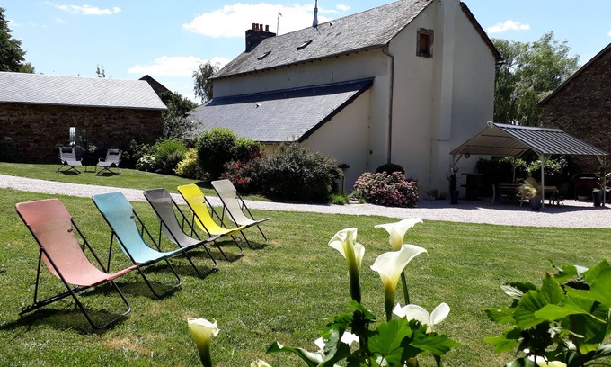 La Selve Cottage | Between Rodez, Albi, Millau and Conques. On the farm. Modular, Quiet, Comfortable!