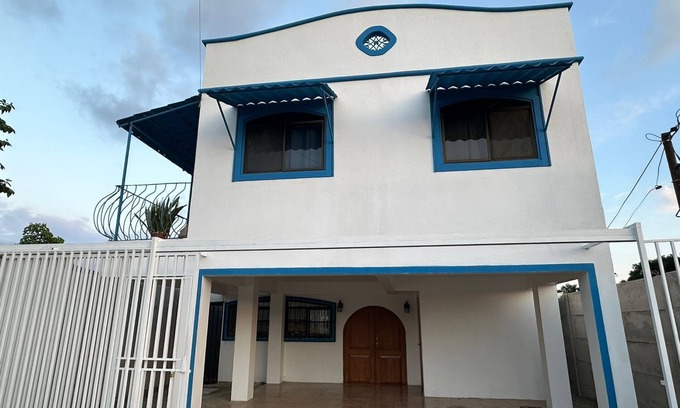Damas House | Beuatiful large house settle in the jungle and ocean, Quepos. Costa Rica