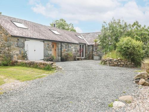Llandwrog House | Beudy'r Wennol