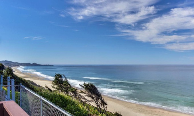 Beverly Beach House | Beverly Beach Whale Lookout