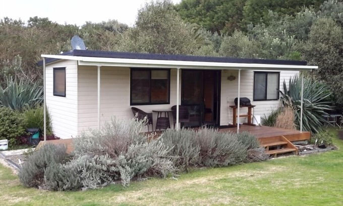 Tirohanga Villa | Beyond The Dunes Opotiki