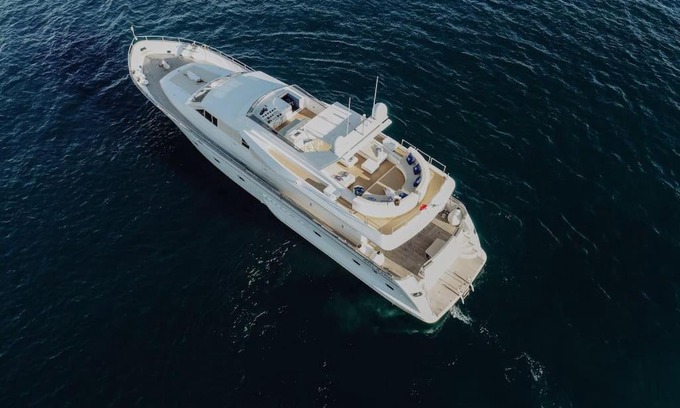 Brindisi Histotic Center Boat Rental | Beyond82: Luxury Yacht in Puglia