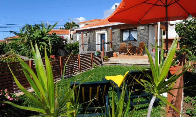Arco da Calheta Cottage | BHF Residences Bordadeira